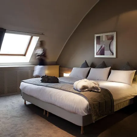 Pentahotel 4*